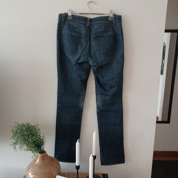 FREE w/$30 Purchase; Ann Taylor Dark Wash "Modern Fit" Slim Jeans, Size 8 - Picture 5 of 8